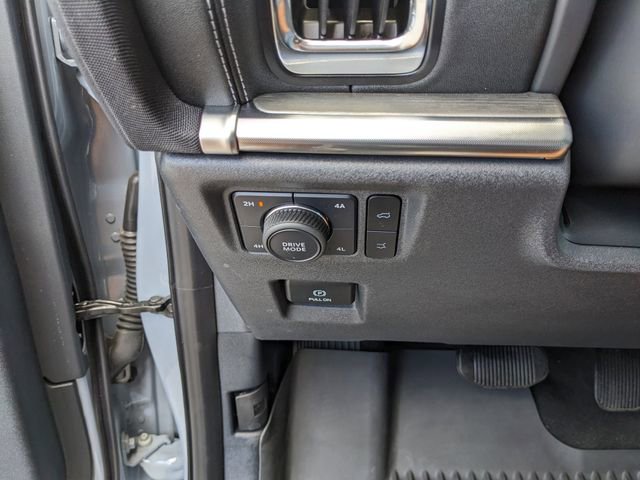 Certified 2025 Ford Expedition Platinum AWD/4WD image 32