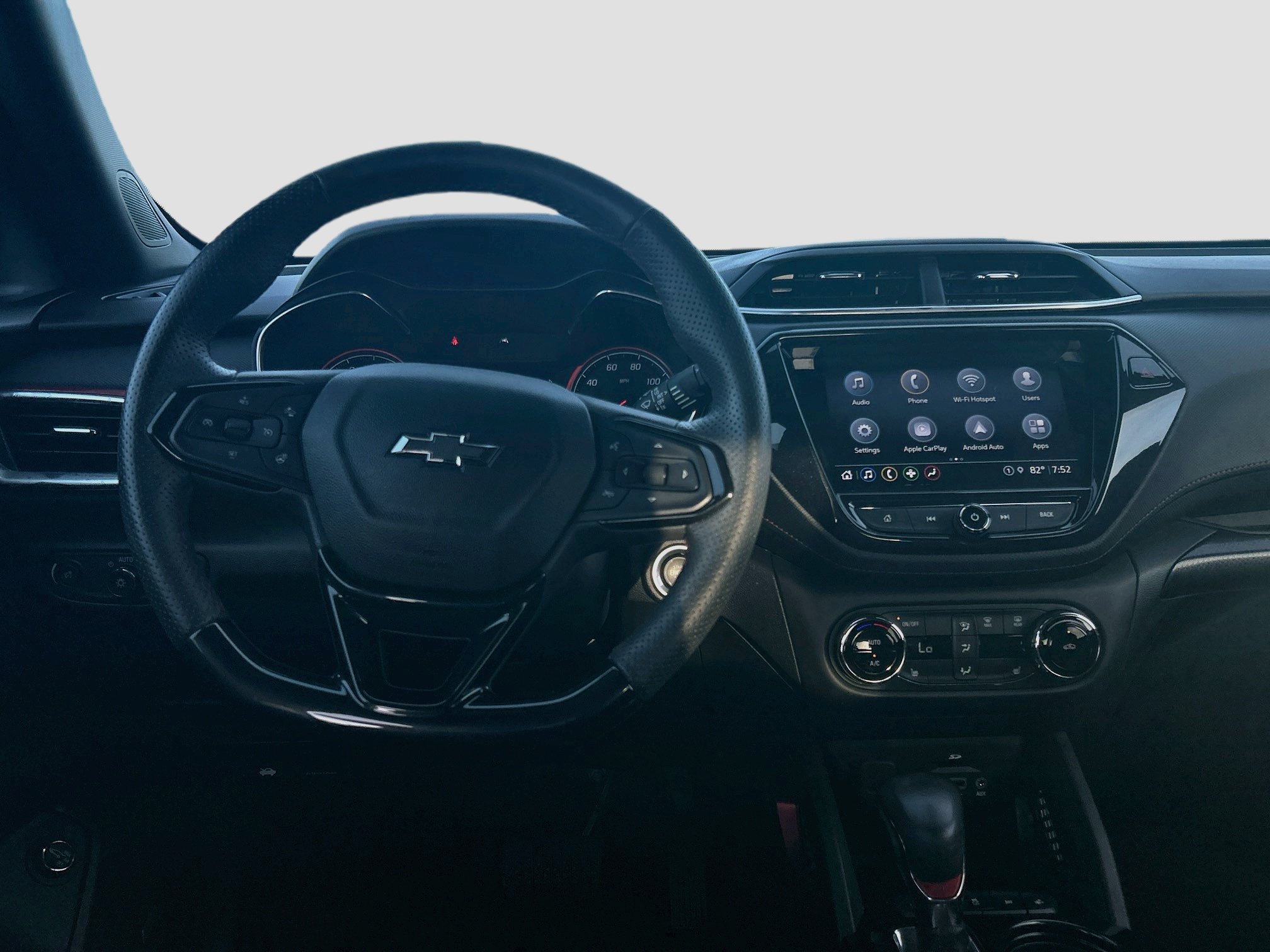 Used 2023 Chevrolet TrailBlazer RS w/ Sun and Liftgate Package FWD image 23