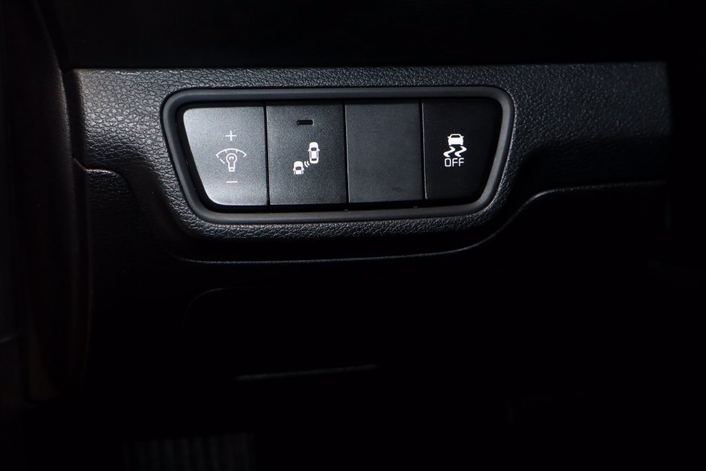 Used 2024 Kia Forte LXS w/ LXS Technology Package FWD image 26