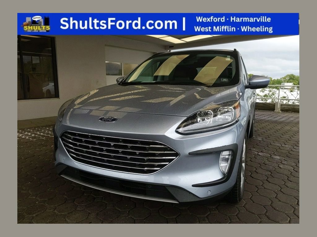 Certified 2022 Ford Escape Titanium w/ Titanium Elite Package