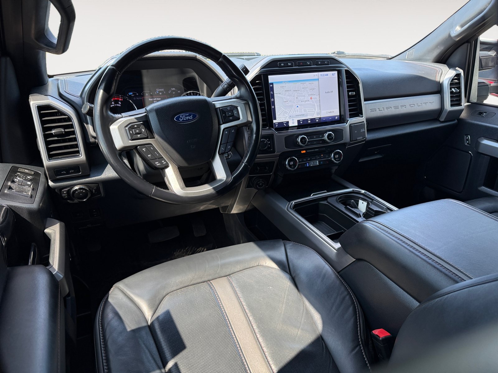 Certified 2022 Ford F250 Platinum w/ FX4 Off-Road Package AWD/4WD image 15