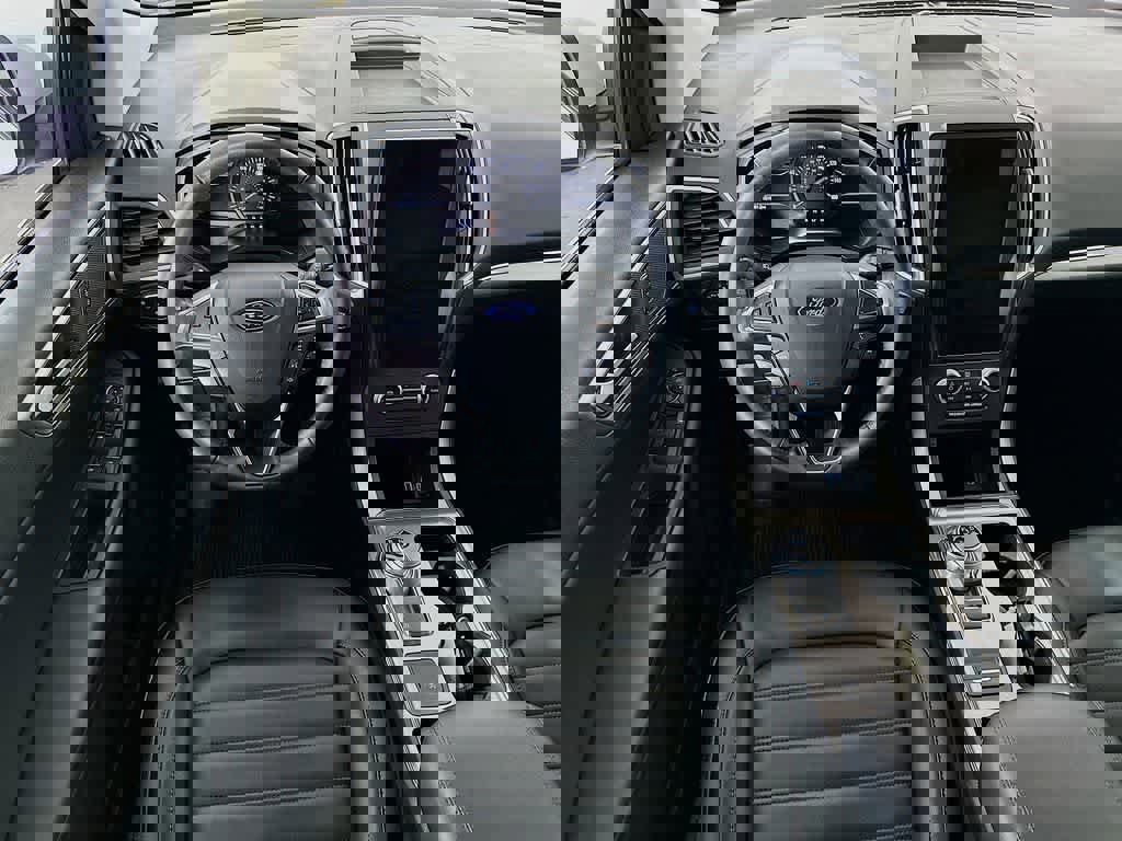 Certified 2022 Ford Edge SEL w/ Convenience Package image 13