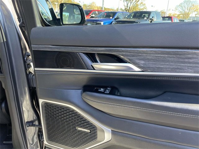 Used 2022 Jeep Wagoneer Series II w/ Premium Group I image 28