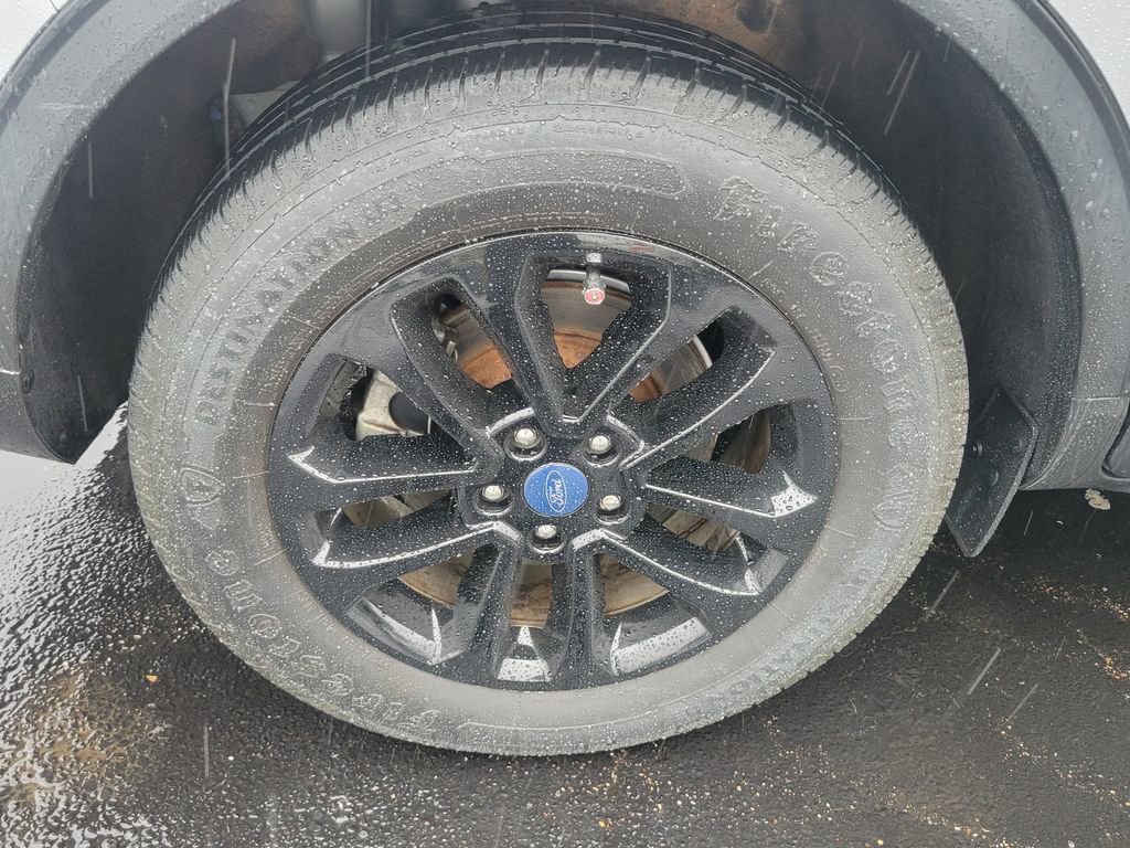 Certified 2020 Ford Escape SE image 5