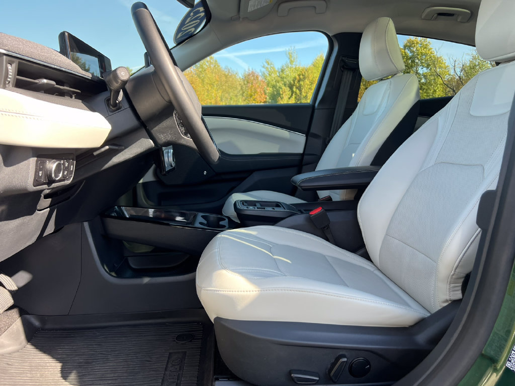Certified 2025 Ford Mustang Mach-E Premium w/ Interior Protection Package AWD/4WD image 2