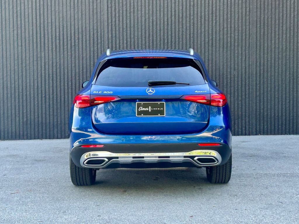 Used 2024 Mercedes-Benz GLC 300 4MATIC image 5
