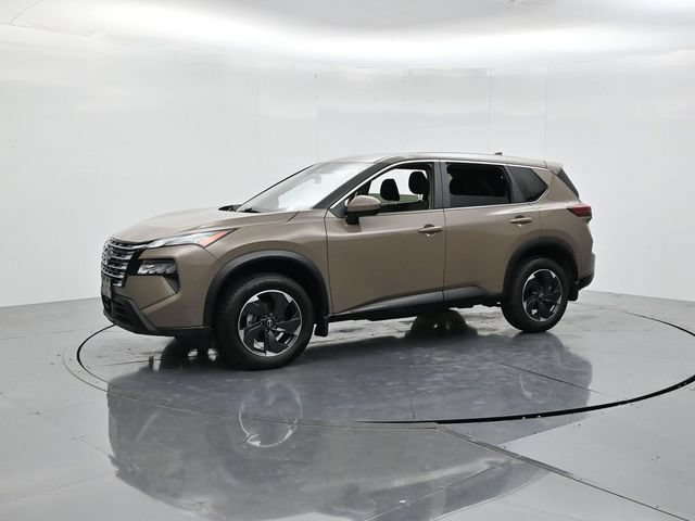 Used 2025 Nissan Rogue SV FWD image 5