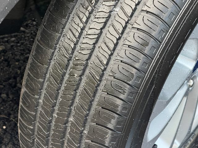 Certified 2021 Ford Escape SE w/ Cold Weather Package FWD image 16