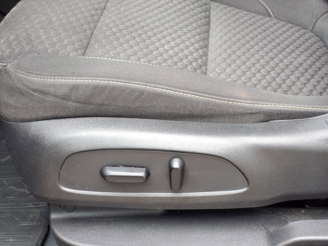 Used 2019 GMC Acadia SLE w/ Driver Alert Package I FWD image 5