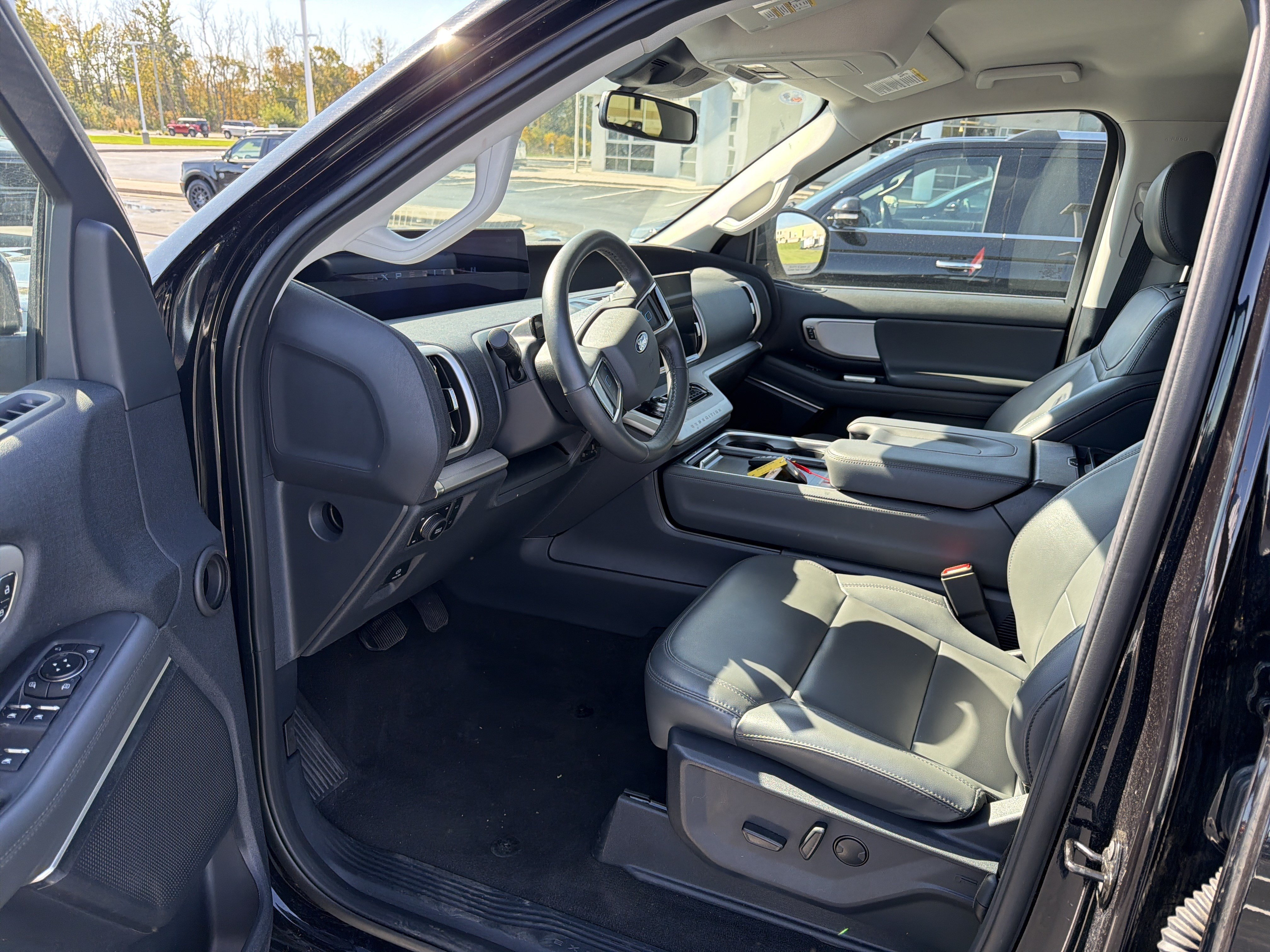 Certified 2026 Ford Expedition Max Active AWD/4WD image 8