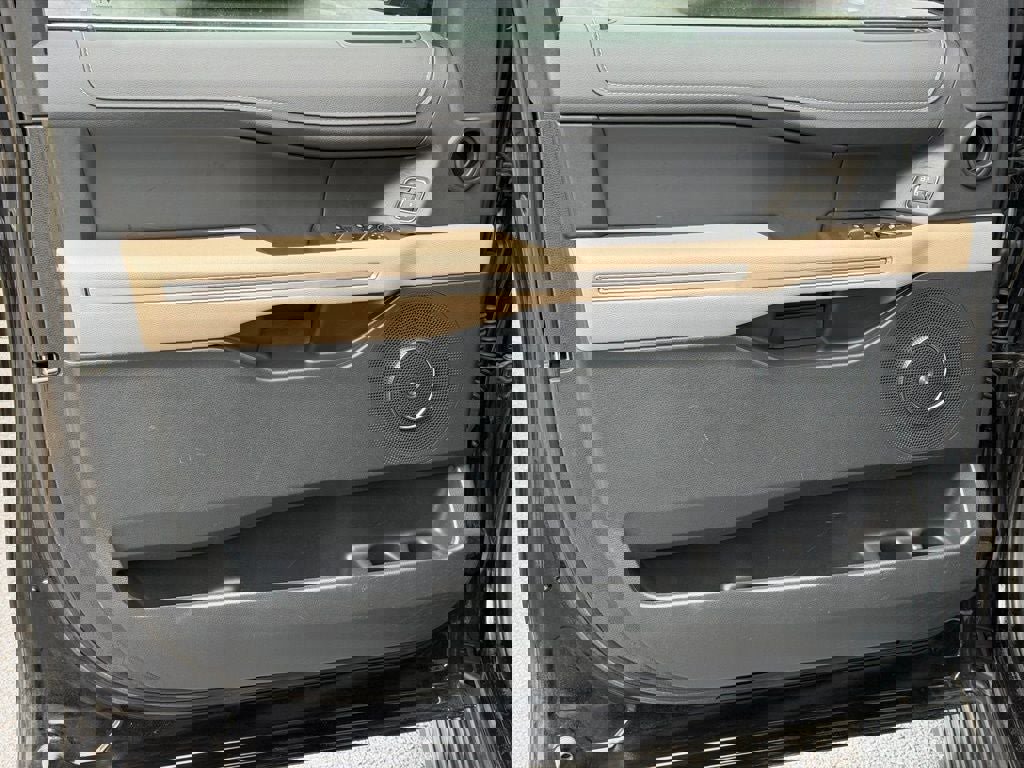 Certified 2024 Ford Expedition Limited image 23