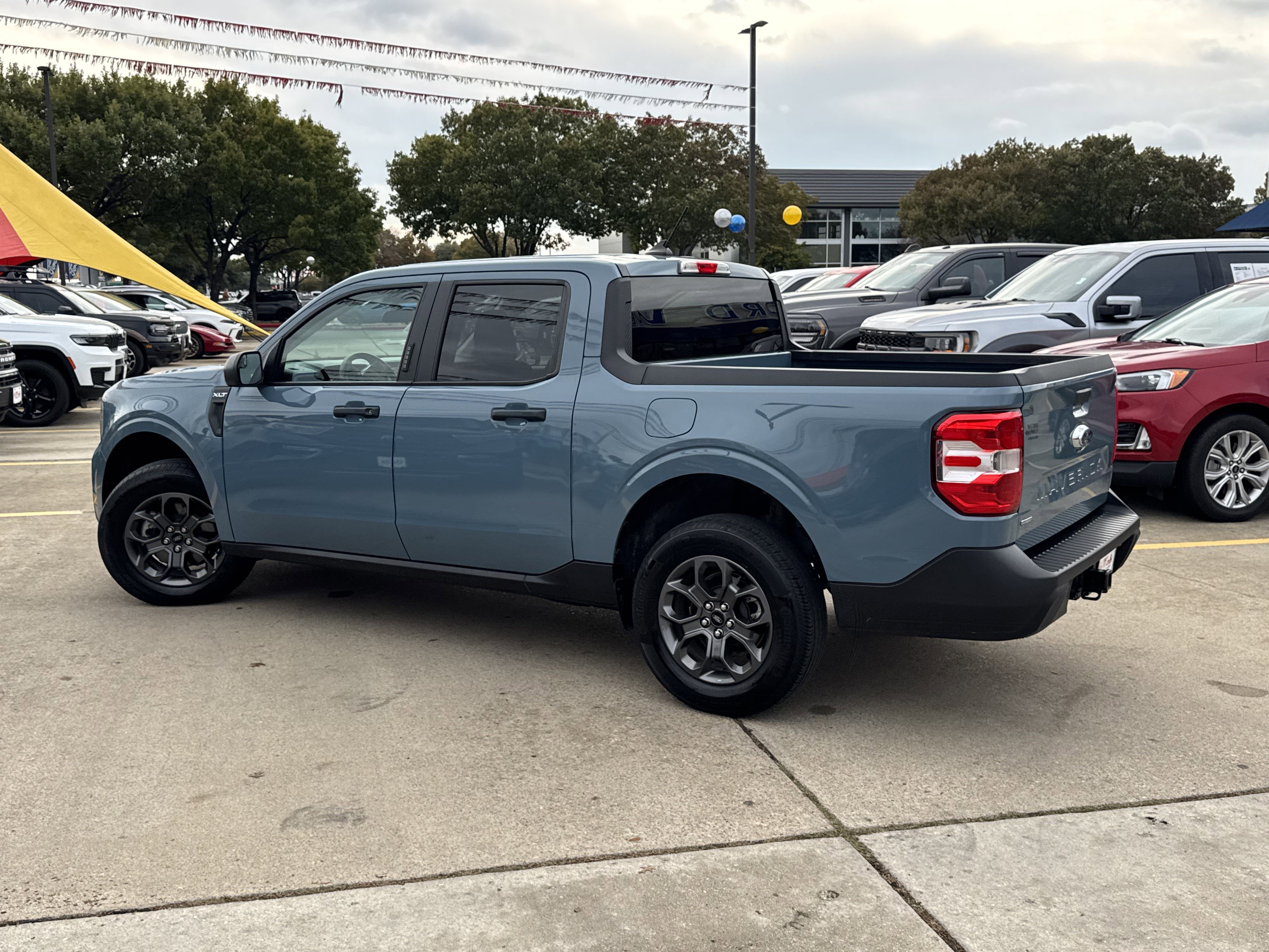 Certified 2023 Ford Maverick XLT image 10