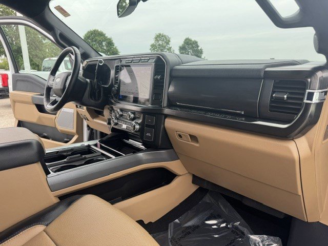 Certified 2023 Ford F350 Lariat w/ Chrome Package AWD/4WD image 44