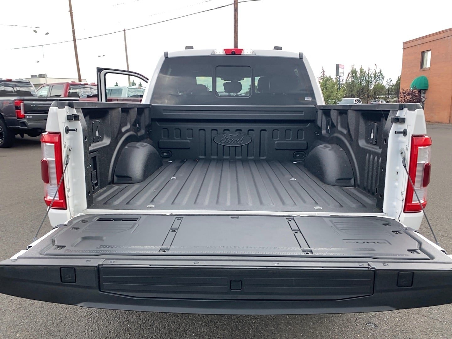Certified 2021 Ford F150 Platinum w/ Equipment Group 701A High AWD/4WD image 20