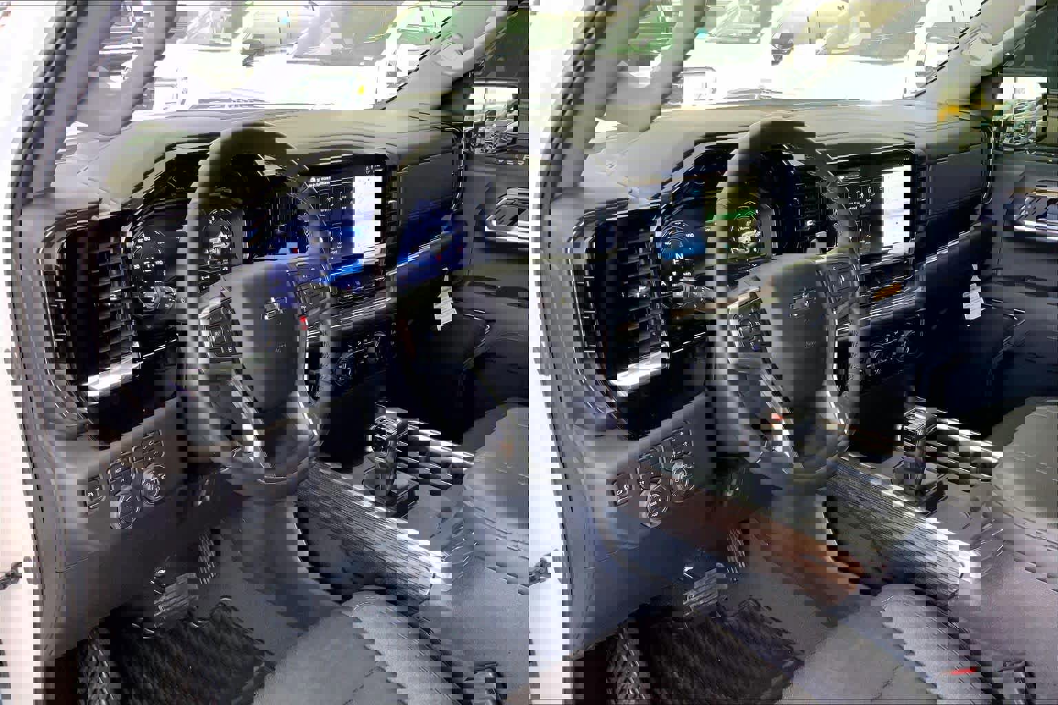 Used 2025 Chevrolet Silverado 1500 RST image 18