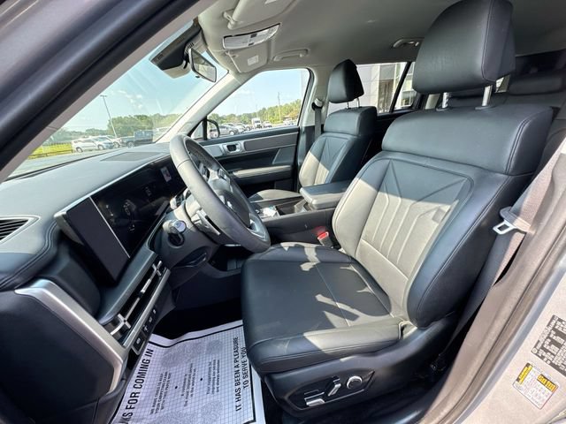 Used 2026 Hyundai Santa Fe SEL FWD image 11
