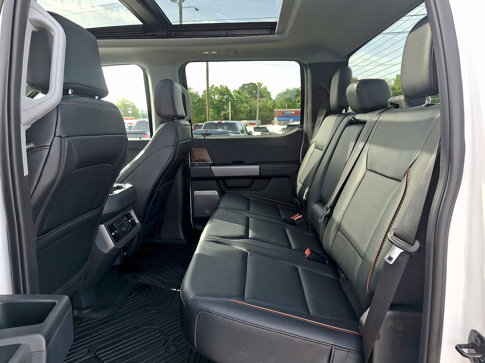 Certified 2026 Ford F350 Lariat AWD/4WD image 9