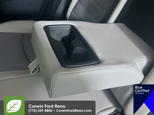 Used 2021 Toyota RAV4 XLE Premium AWD/4WD image 31