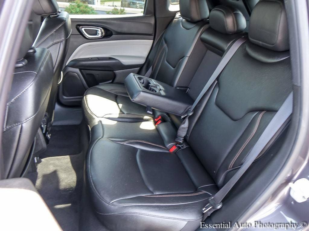 Used 2024 Jeep Compass Limited AWD/4WD image 11
