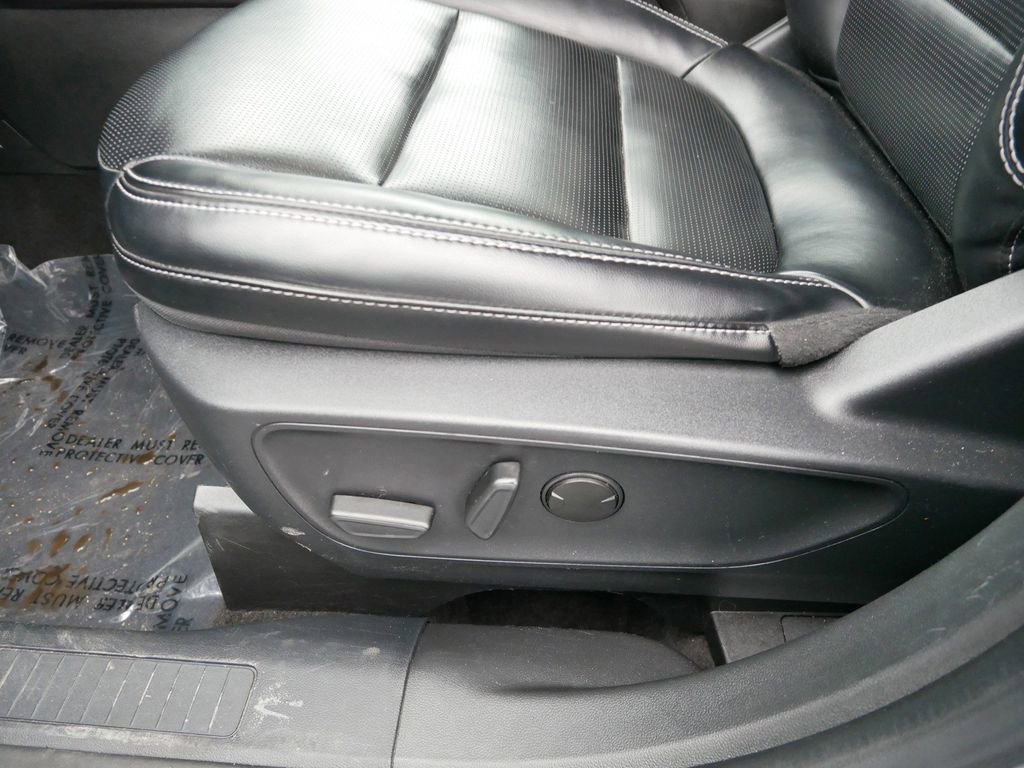 Certified 2024 Ford Escape Platinum AWD/4WD image 6