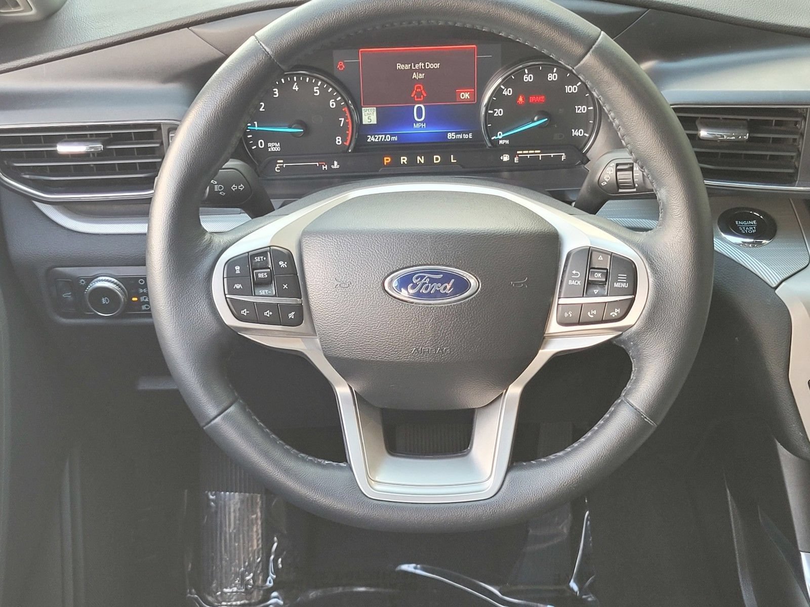 Certified 2023 Ford Explorer XLT w/ Equipment Group 202A RWD image 12
