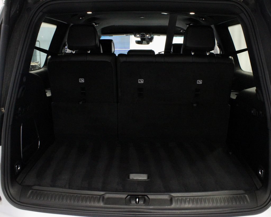 Used 2023 Jeep Wagoneer 2WD image 14