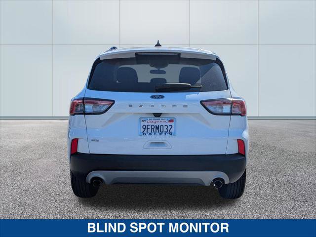 Certified 2022 Ford Escape SE image 3