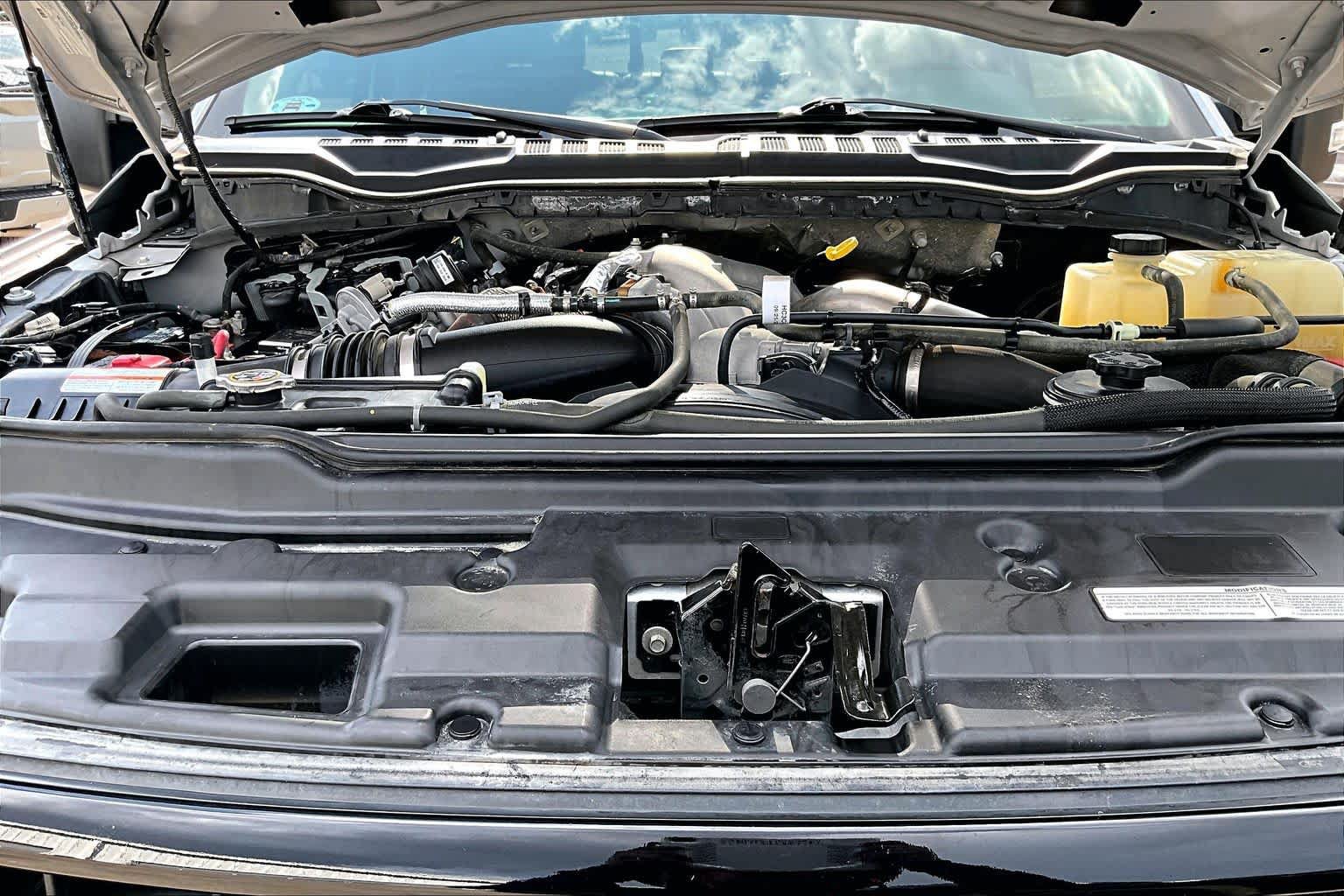 Certified 2020 Ford F250 Lariat AWD/4WD image 32