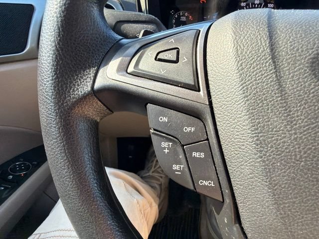 Certified 2018 Ford Fusion SE w/ Fusion SE Technology Package FWD image 36
