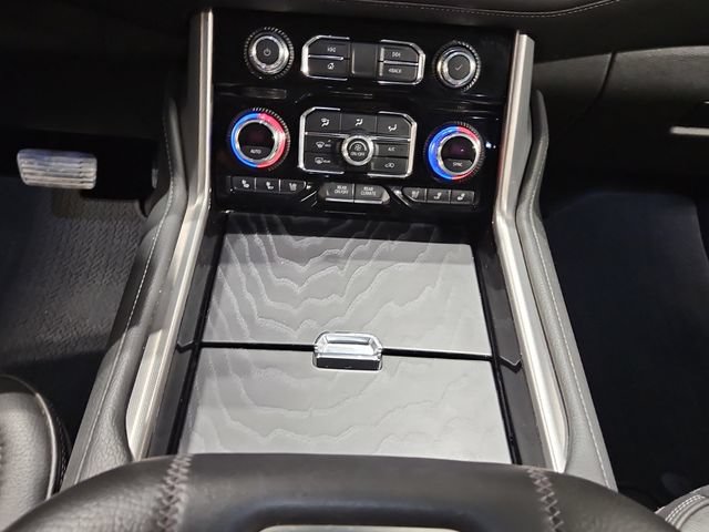 Used 2022 GMC Yukon XL Denali w/ Max Trailering Package AWD/4WD image 13