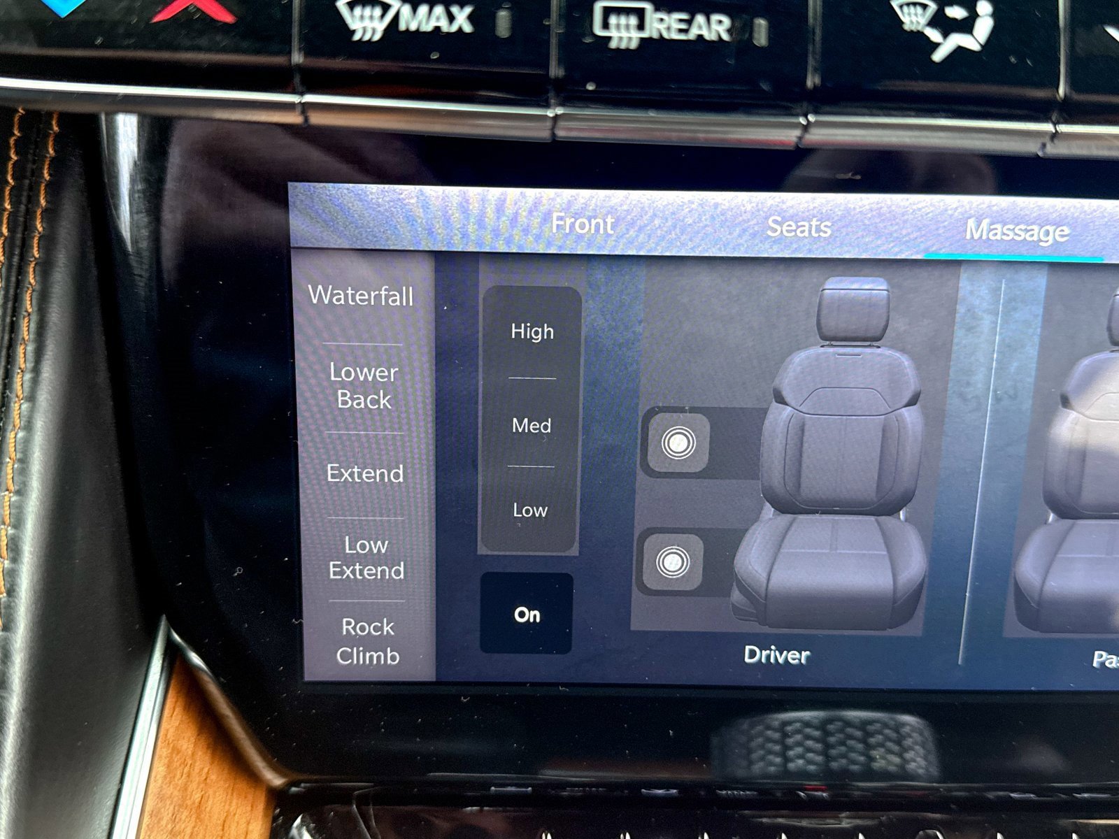 Used 2023 Jeep Grand Wagoneer Series III image 33