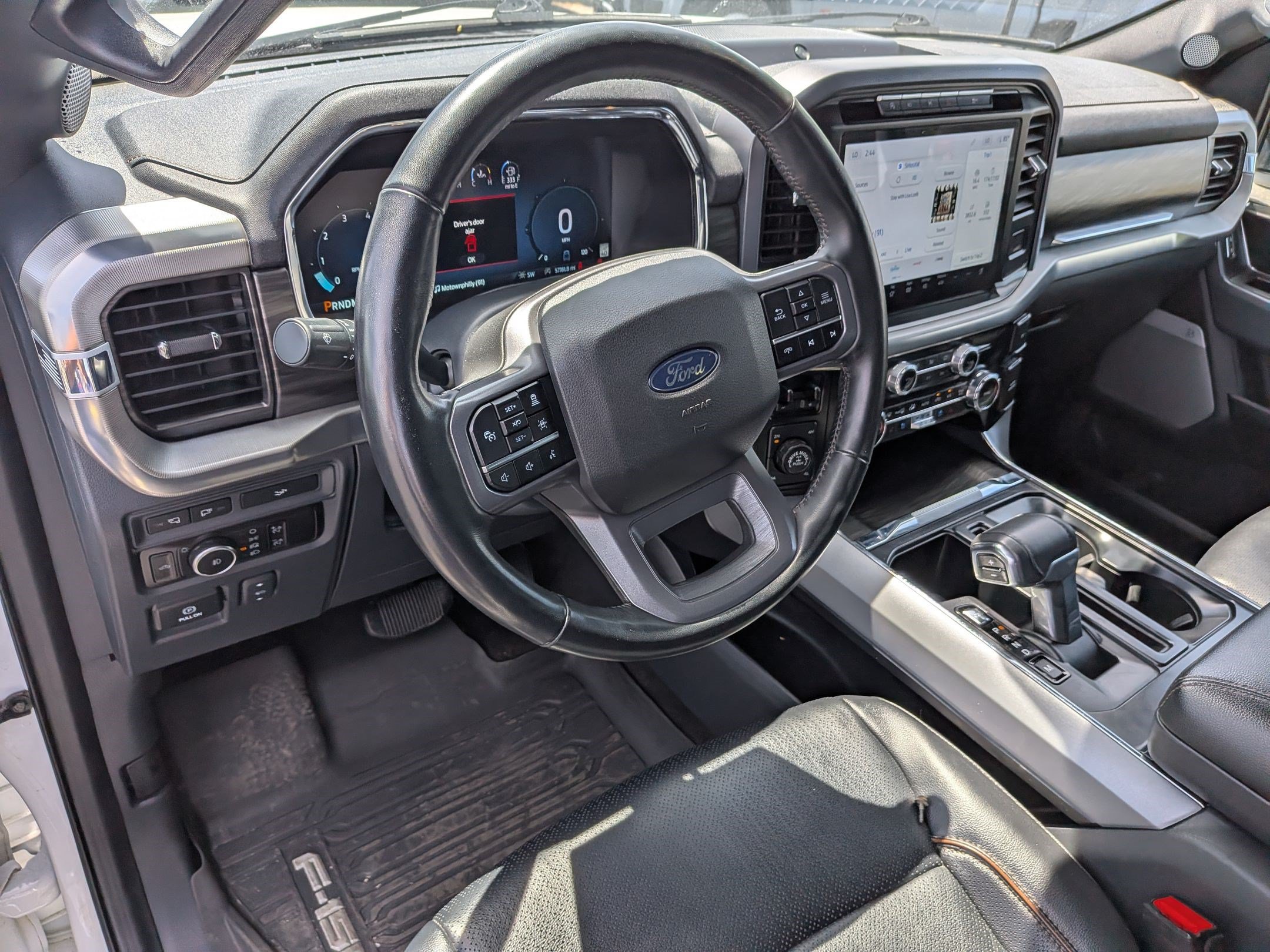 Certified 2024 Ford F150 Lariat w/ Tow/Haul Package AWD/4WD image 18