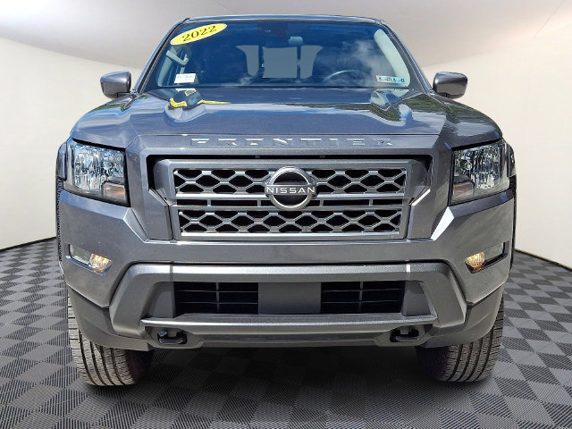 Used 2022 Nissan Frontier SV AWD/4WD image 2