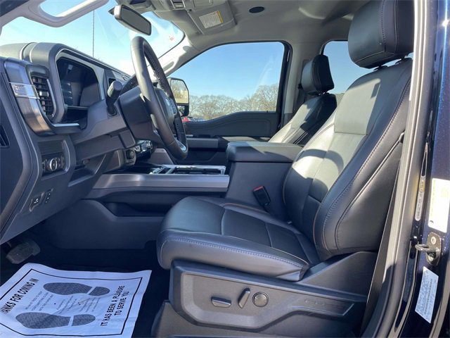 Certified 2025 Ford F250 Lariat w/ Lariat Ultimate Package image 15