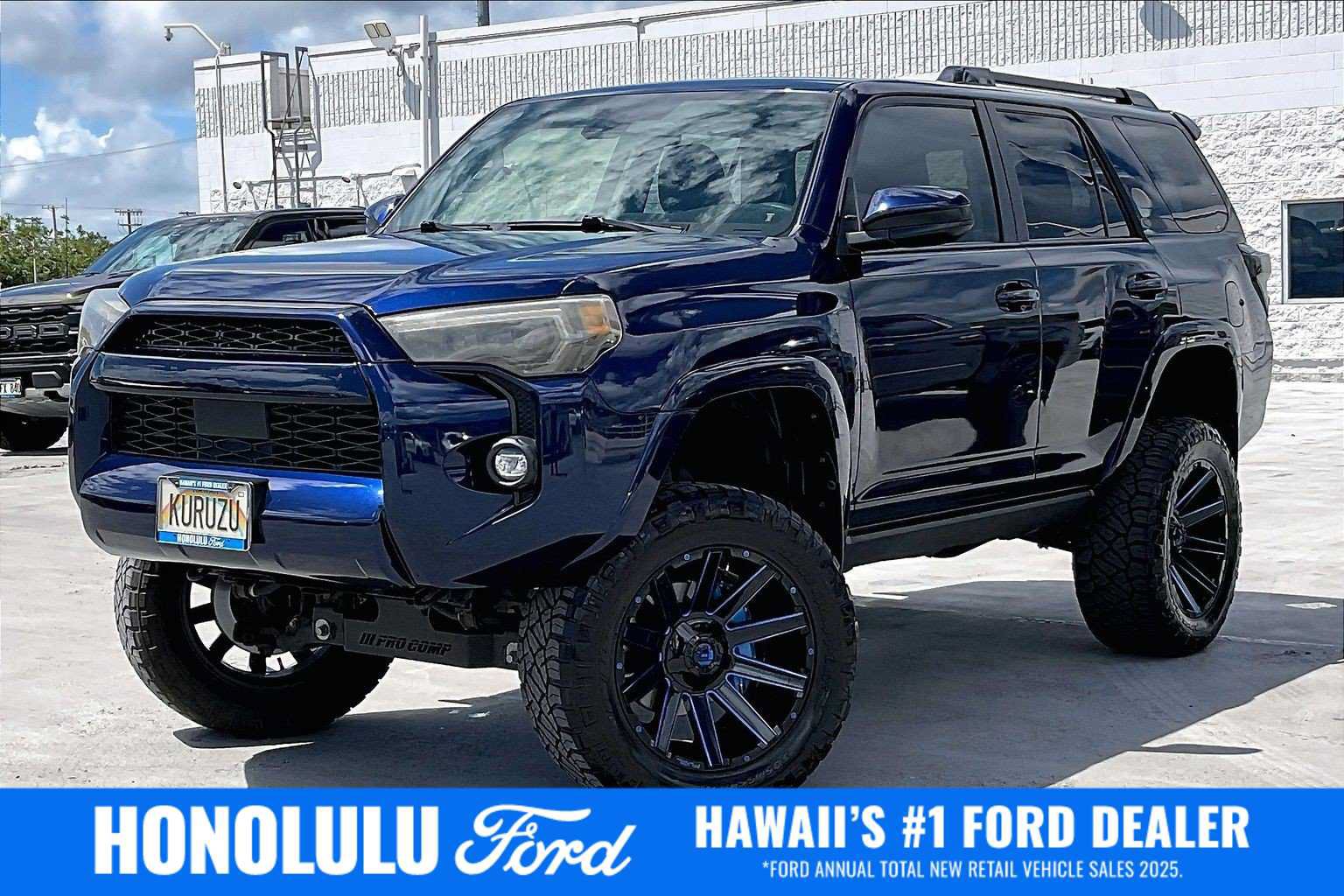 Used 2021 Toyota 4Runner SR5 AWD/4WD image 1