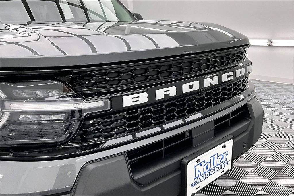 Certified 2025 Ford Bronco Sport Outer Banks w/ Outer Banks Tech Package+ AWD/4WD image 28
