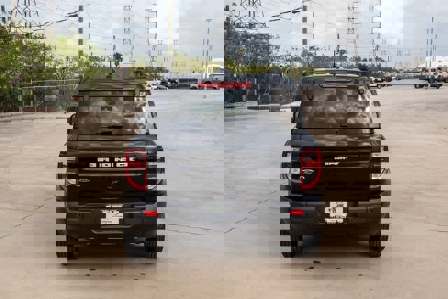 Certified 2025 Ford Bronco Sport Outer Banks image 2