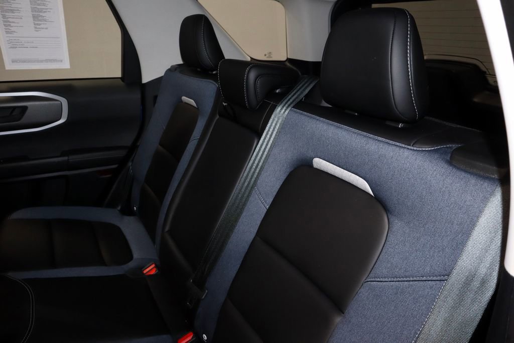 Certified 2025 Ford Bronco Sport Outer Banks w/ Outer Banks Tech Package+ AWD/4WD image 23