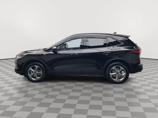 Certified 2025 Ford Escape ST-Line w/ Tech Pack #1 AWD/4WD image 31