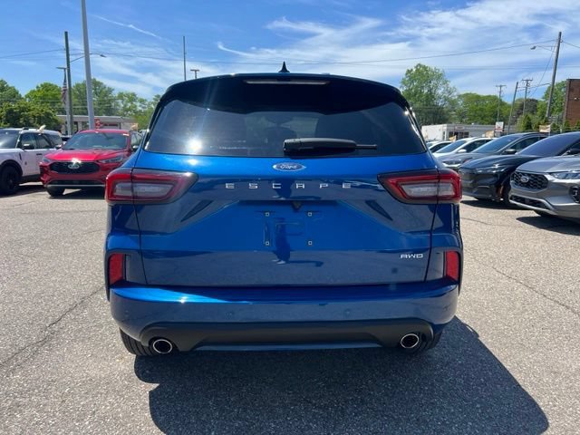 Certified 2023 Ford Escape ST-Line w/ Tech Pack #1 AWD/4WD image 5