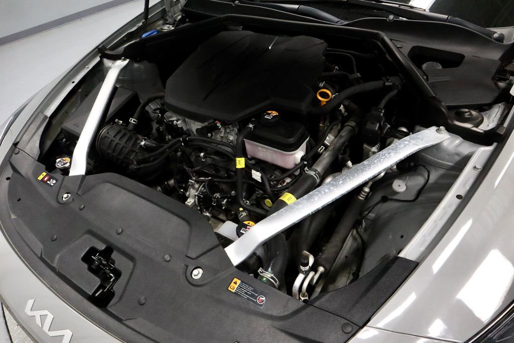 Used 2022 Kia Stinger GT-Line AWD/4WD image 19