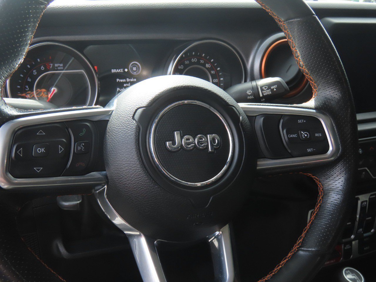 Used 2022 Jeep Gladiator Mojave w/ Cold Weather Group AWD/4WD image 25