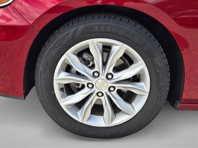Used 2020 Chevrolet Malibu LT FWD image 9