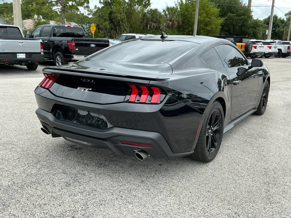 Certified 2025 Ford Mustang GT RWD image 13