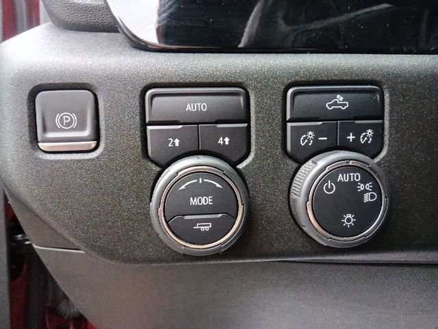 Used 2022 Chevrolet Silverado 1500 LT w/ Protection Package image 22