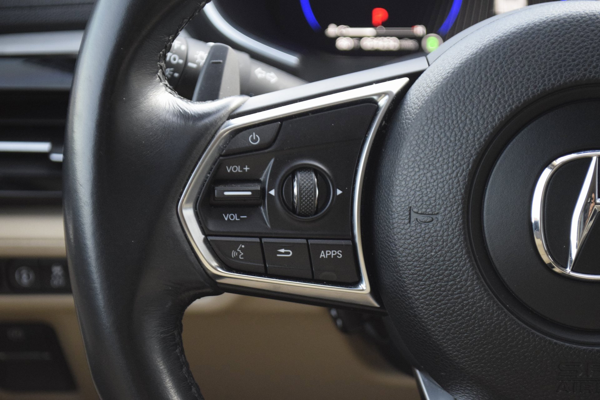 Used 2022 Acura MDX FWD image 13