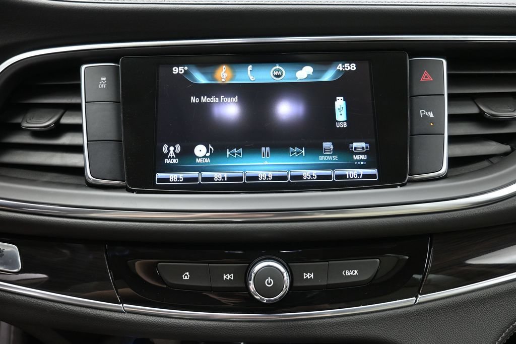 Used 2019 Buick Enclave Essence FWD image 9