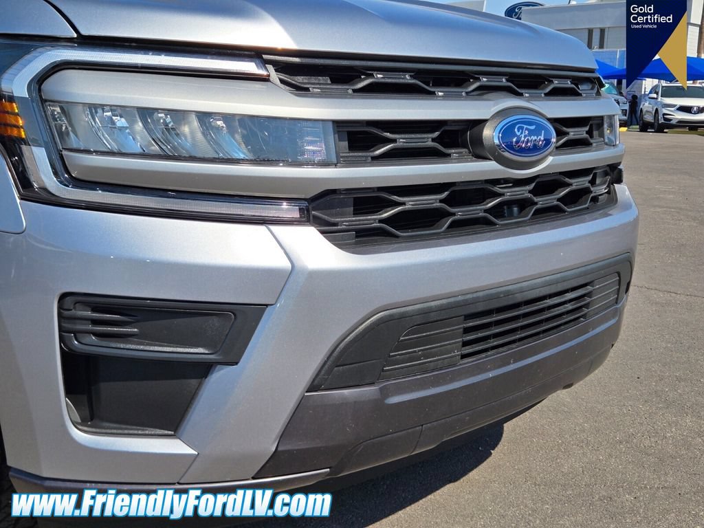 Certified 2024 Ford Expedition XLT RWD image 2