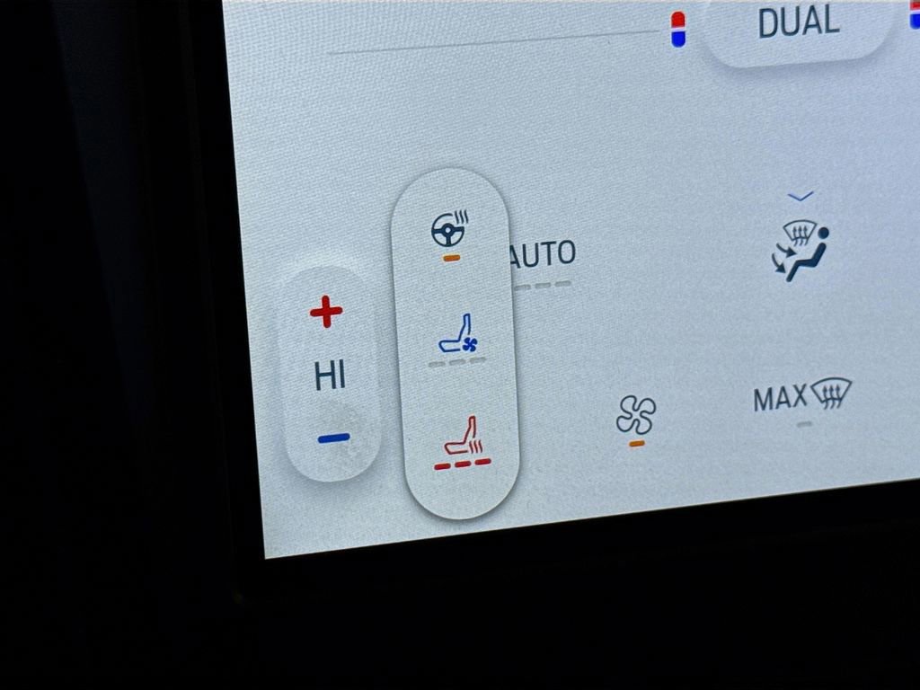 Certified 2022 Ford Edge ST w/ Equipment Group 401A image 24