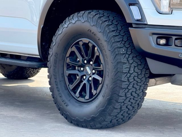 Certified 2025 Ford F150 Raptor AWD/4WD image 5